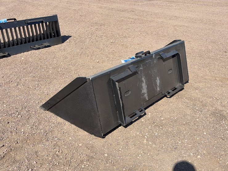 single-blade-bucket-image-4