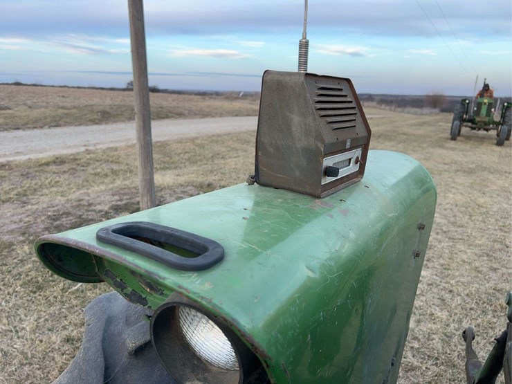 john-deere-720-image-38