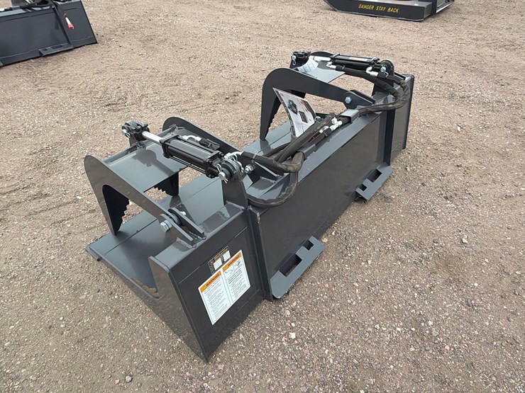 unused-2026-wolverine-gb-11-72w-skid-steer-grapple-bucket-image-4