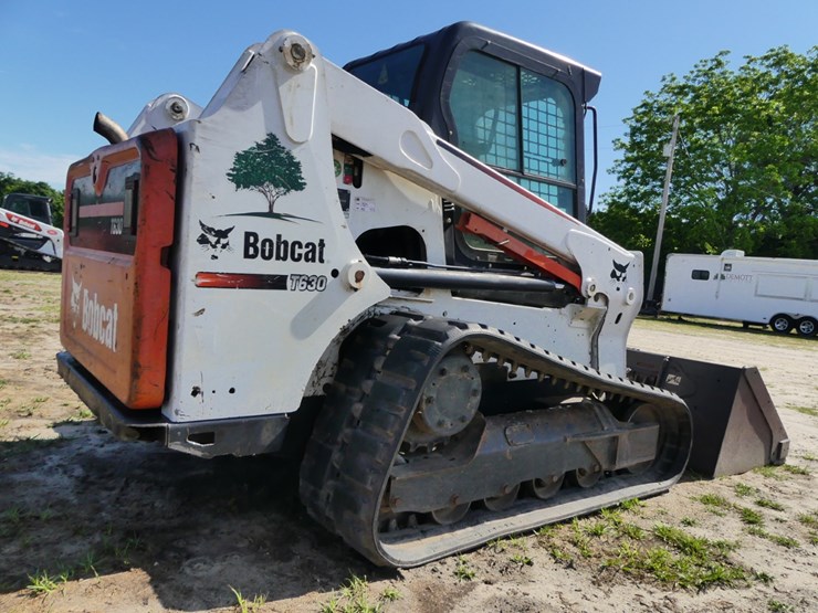 2016-bobcat-t630-image-4