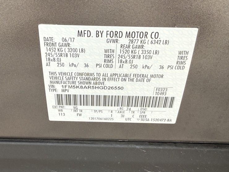 2017-ford-explorer-image-10