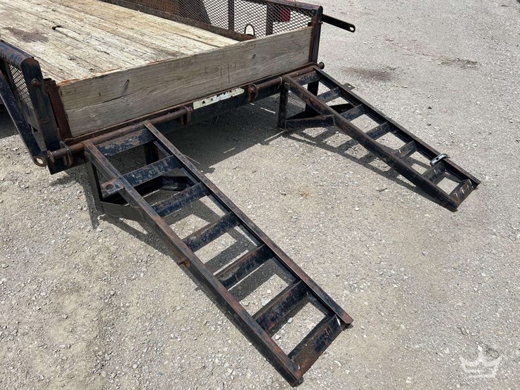 2001-bragg-20ft.-t/a-equipment-trailer-image-9