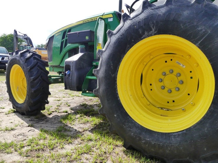 2024-john-deere-5120m-image-7
