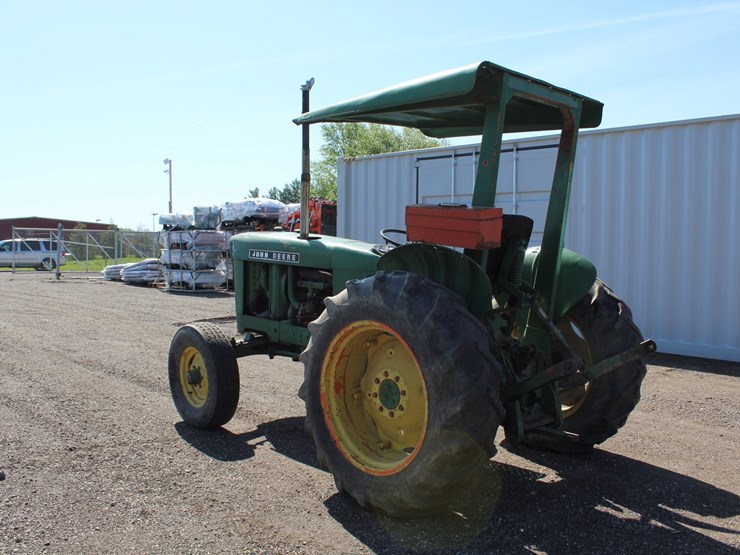john-deere-301-image-3