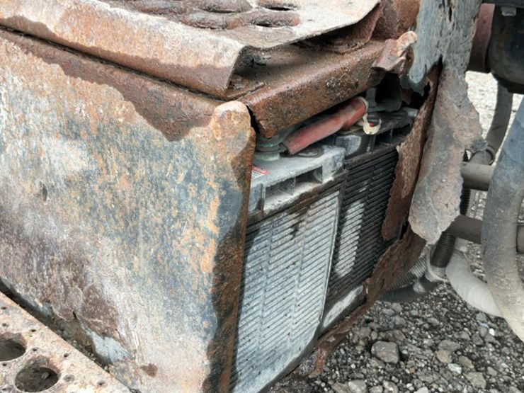 #1950-•-2005-klamar-30-yard-truck-image-46
