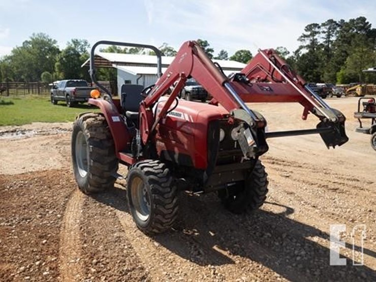 massey-ferguson-1540-image-6
