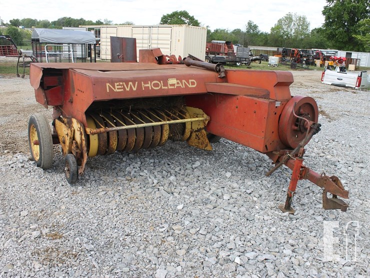 new-holland-273-image-1