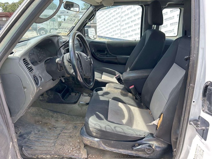 2011-ford-ranger-xlt-image-12