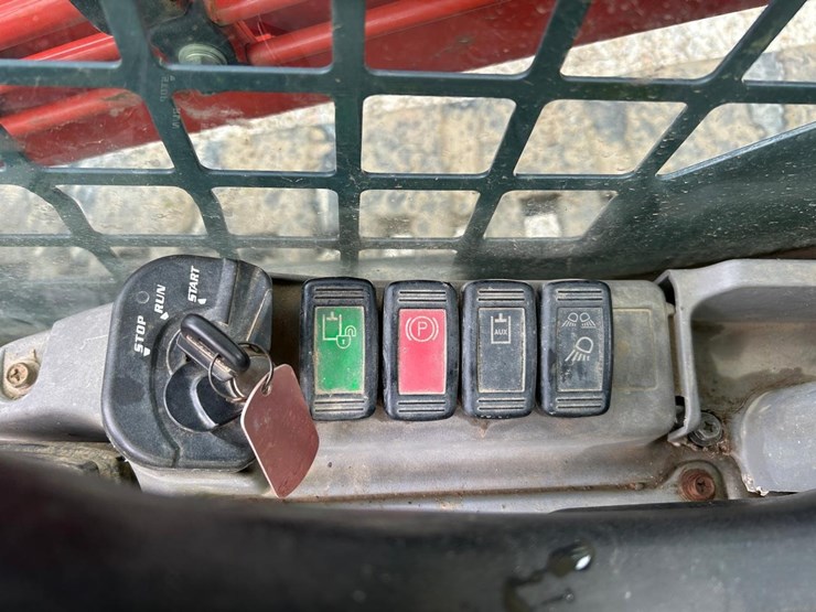 kubota-svl75-2-image-23