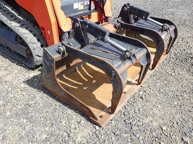 kubota-svl75-3-image-18