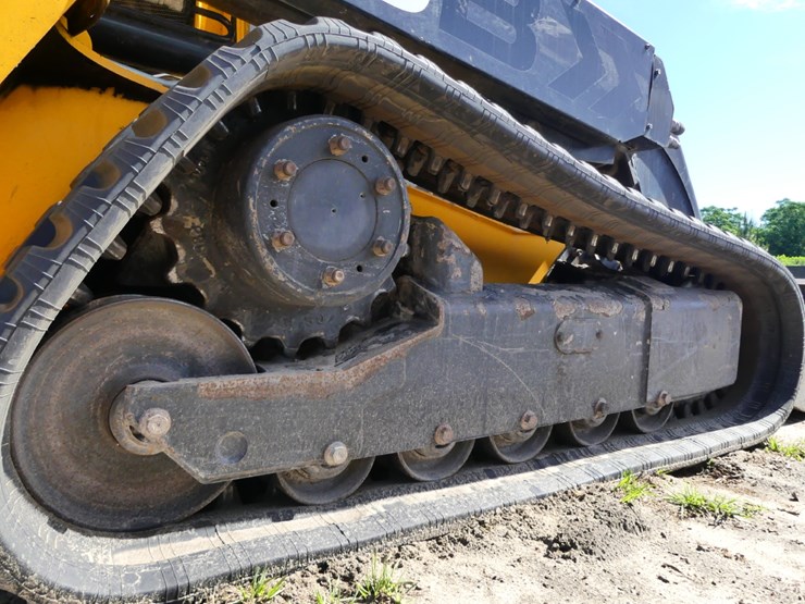 jcb-3ts-8t-image-5