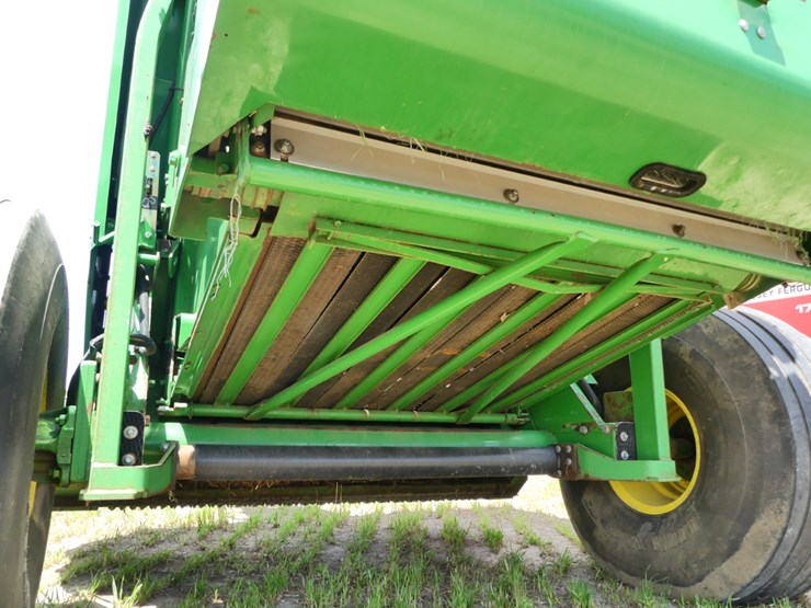 2012-john-deere-468-image-8