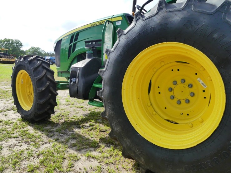 2023-john-deere-5105m-image-7