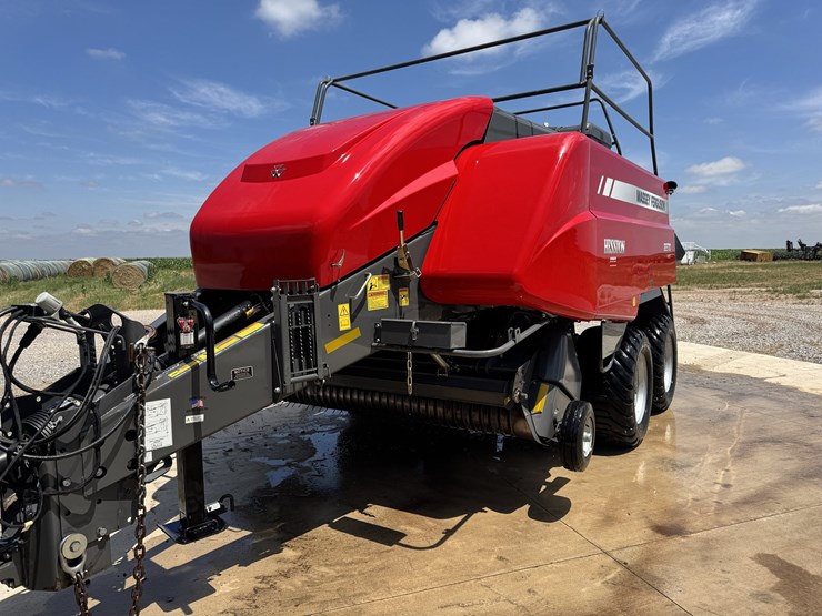 2021-massey-ferguson-2270-image-44