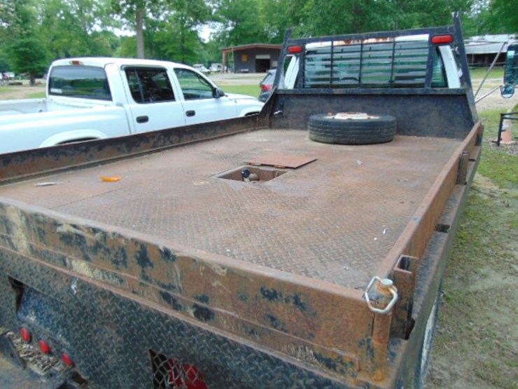1999-gmc-3500-image-4