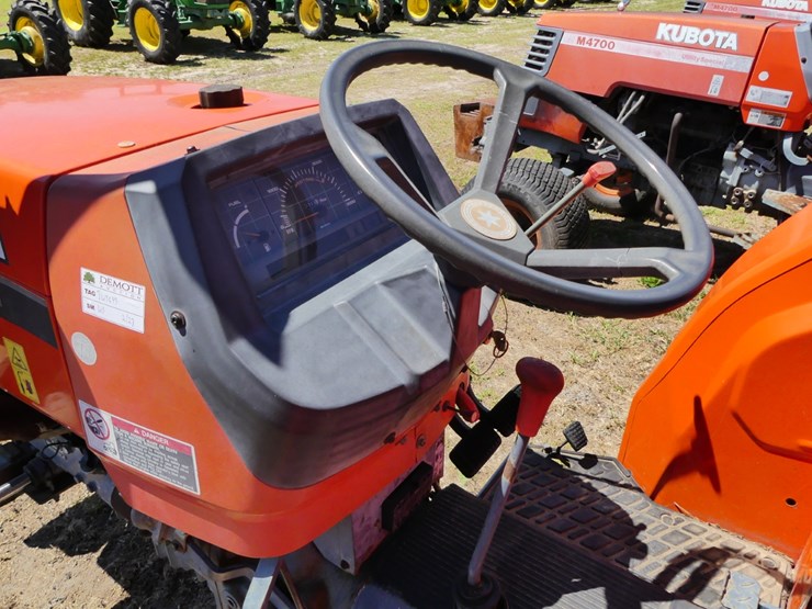 kubota-m4700-image-12
