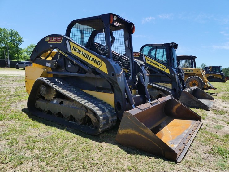 2018-new-holland-c232-image-2