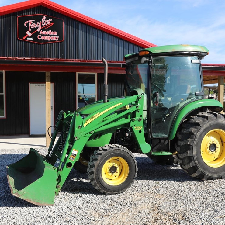 JOHN DEERE 4520
