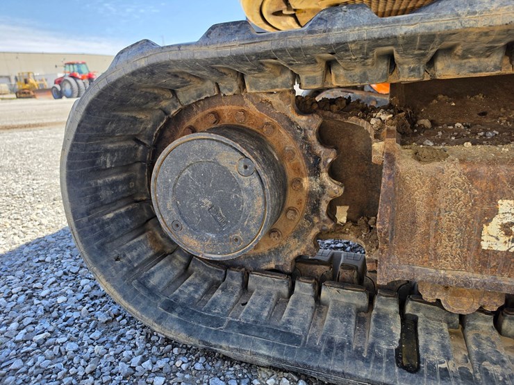 2004-komatsu-pc78mr-6-image-21