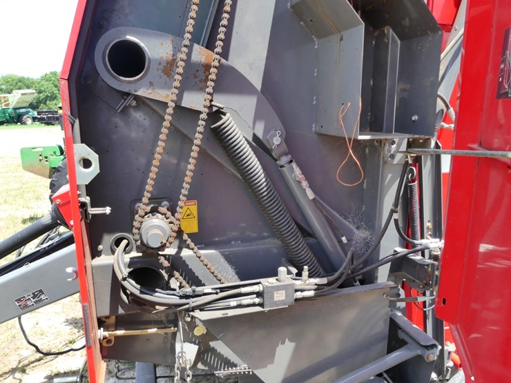 massey-ferguson-1745-image-12
