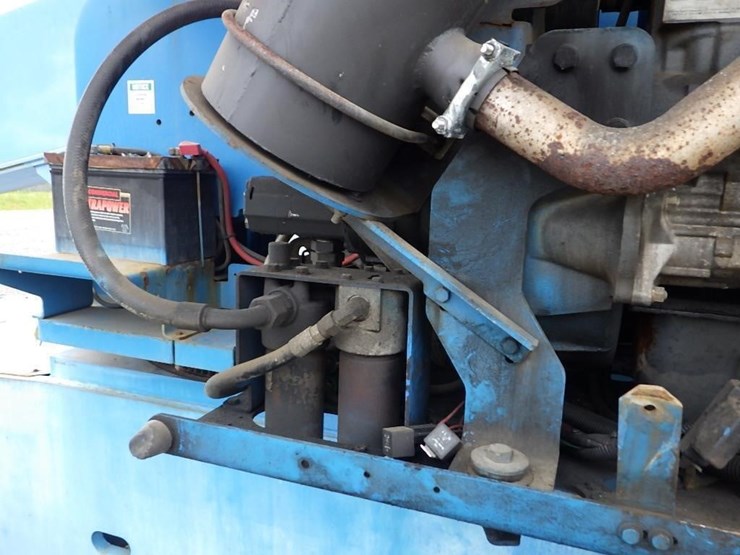 2006-genie-s80-image-21