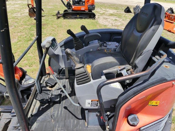 2018-kubota-u35-4-image-12
