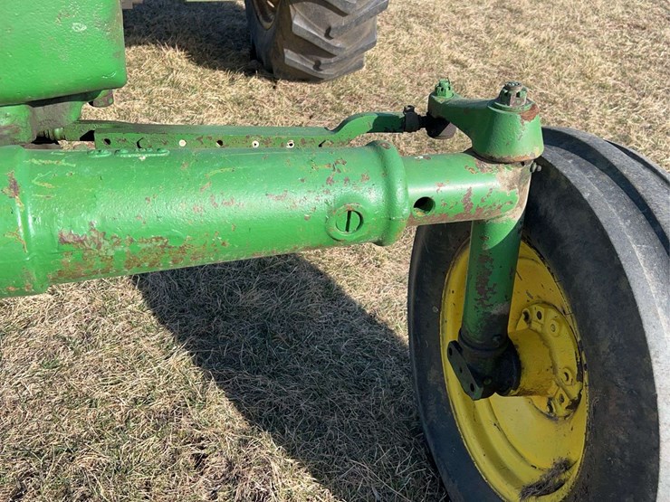 john-deere-720-image-19