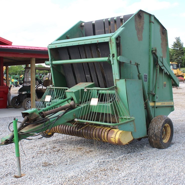 JOHN DEERE 510