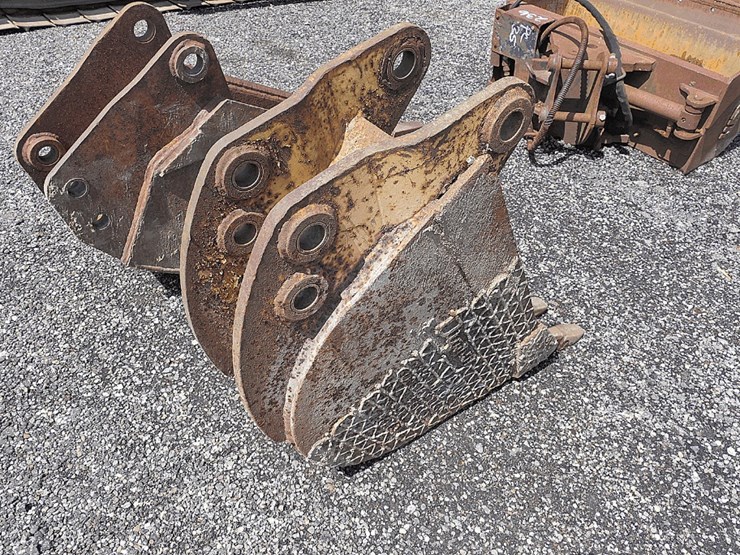 john-deere-12-image-2