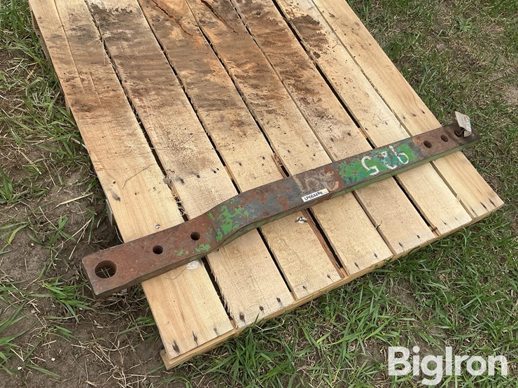 john-deere-tractor-draw-bar-image-1