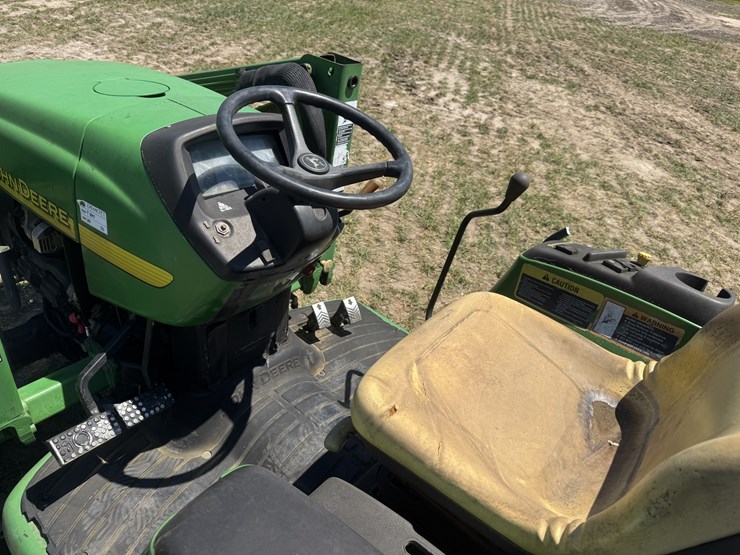 john-deere-4210-image-9