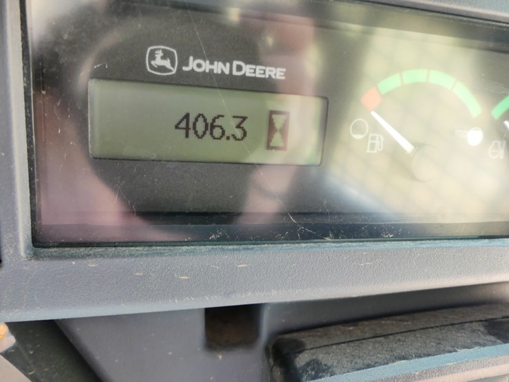2021-deere-325g-image-17