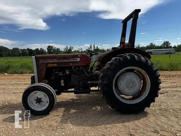 massey-ferguson-240-image-2