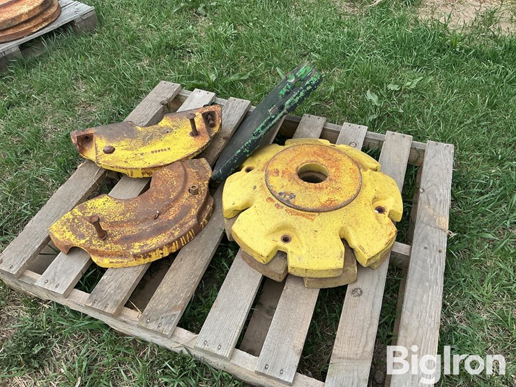 john-deere-tractor-weights-image-2