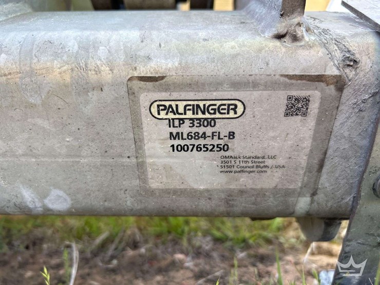 palfinger-ilp-3300-3,300lb-truck-under-lift-gate-image-5