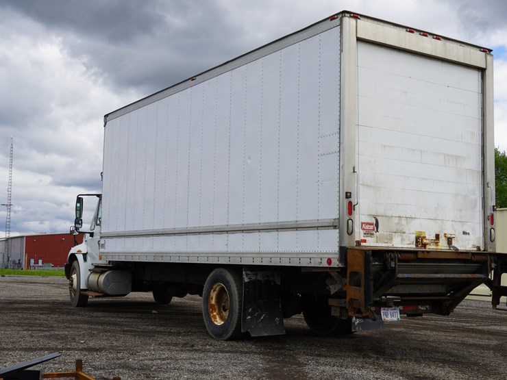 #1953-•-2013-international-reefer-truck-image-3