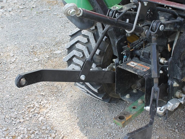john-deere-1023e-image-10