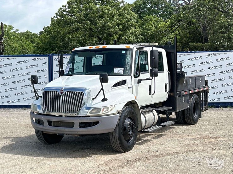 2014-international-durastar-4300-image-1