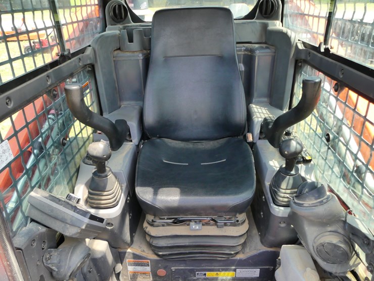 2024-kubota-svl75-3-image-14