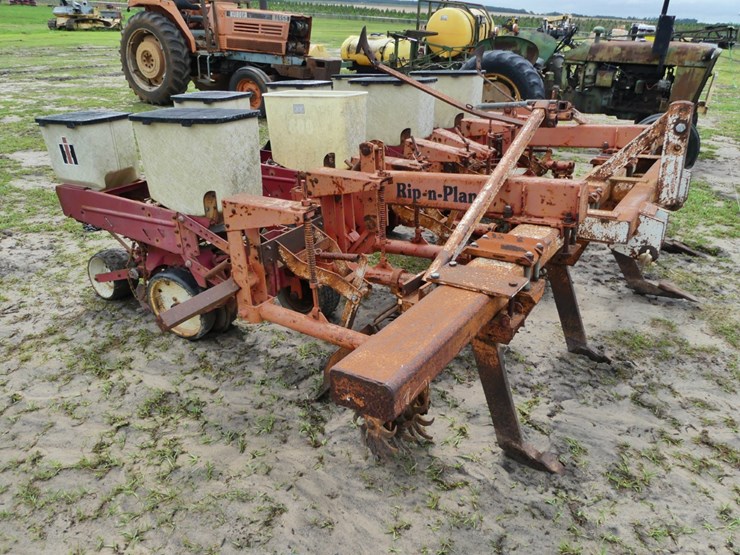 case-ih-800-image-2