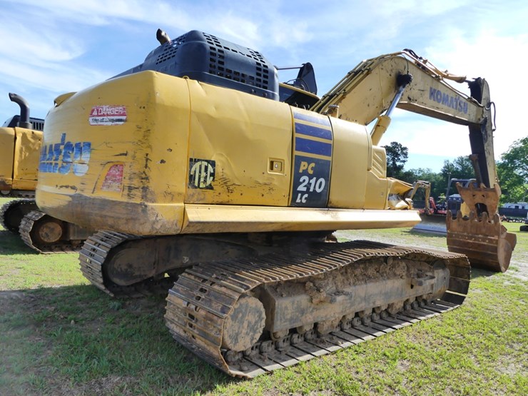 2019-komatsu-pc210-lc-image-3