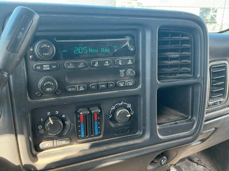 2006-chevrolet-silverado-1500-image-70