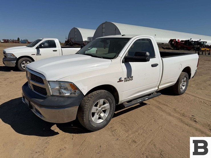 2014-dodge-1500-image-1