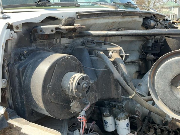 #1951-•-1990-ford-700-dump-truck-image-48