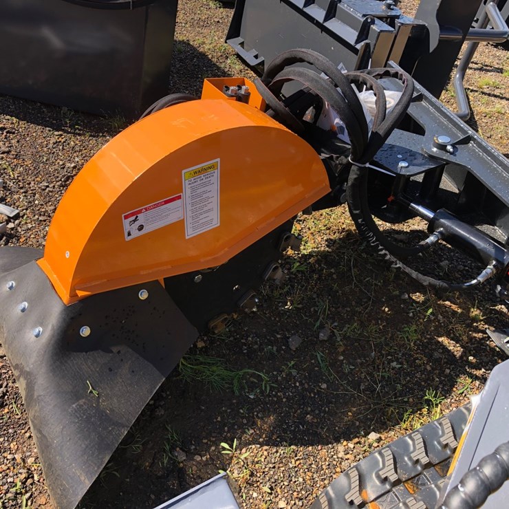 #47 • HYDRAULIC ANGLE STUMP GRINDER