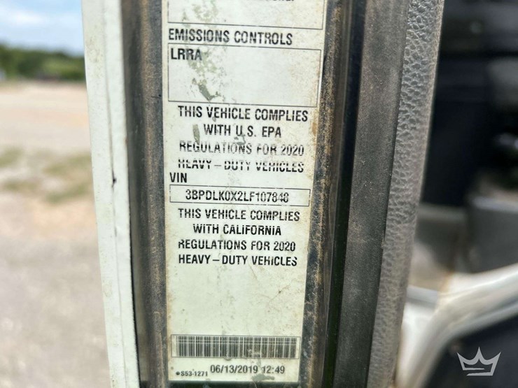 2020-peterbilt-520-image-5