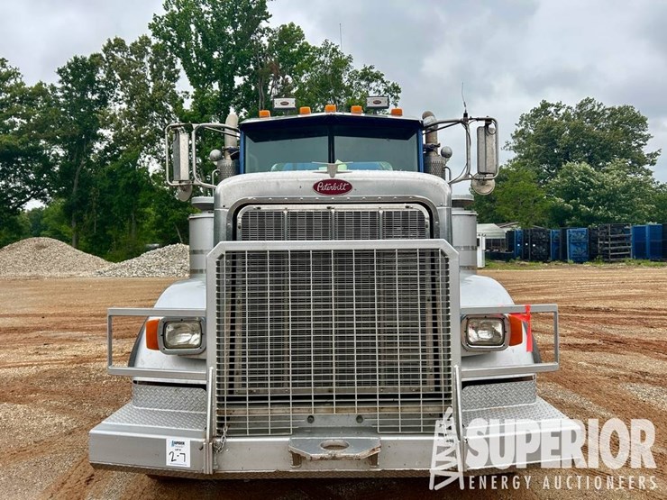 2007-peterbilt-357-image-10