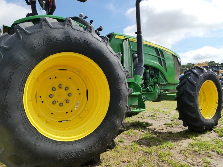 2024-john-deere-5120m-image-7