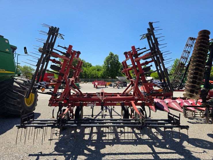 1997-case-ih-4300-image-9