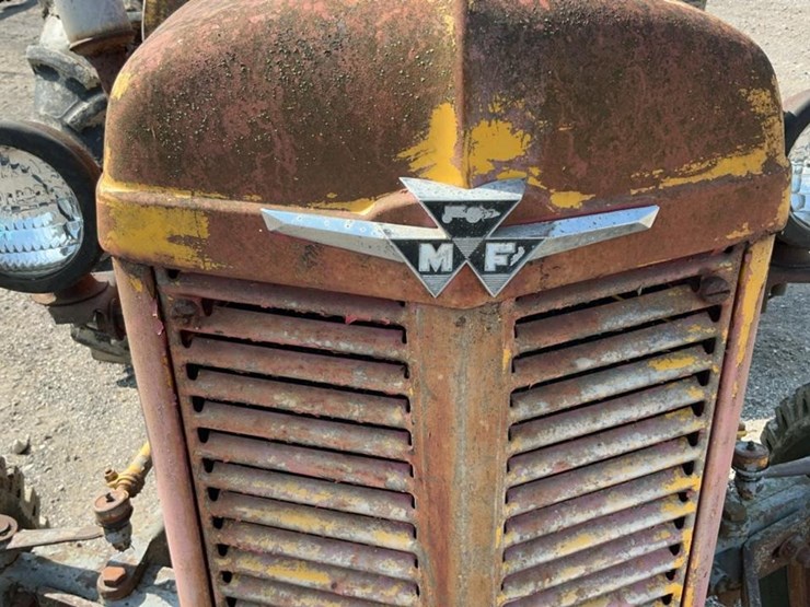 massey-ferguson-35-image-9